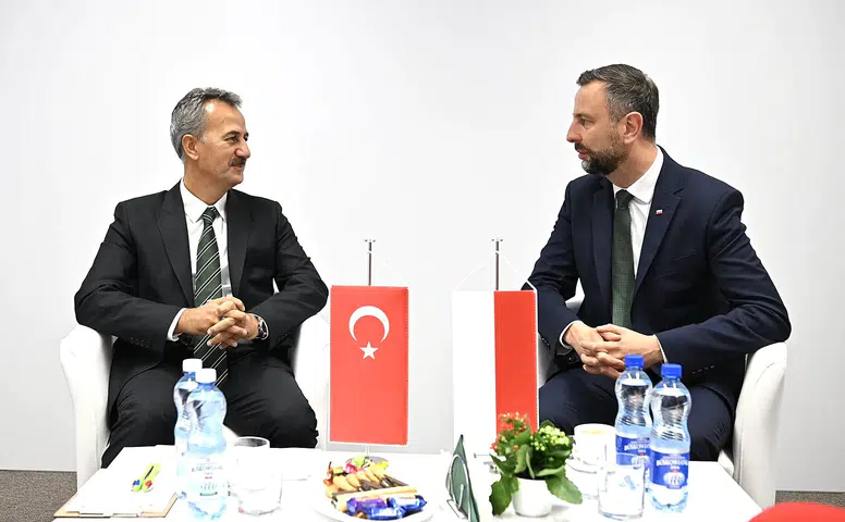 Türkiye ve Polonya’dan Dev Savunma Zirvesi! SSB Başkanı Görgün Temaslarda Bulundu