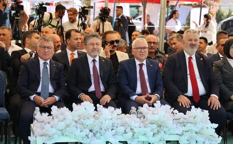Sivas Tarımda Rekora Koşuyor: Zirai Gelirde 12 Milyarlık Dev Artış Sağlandı
