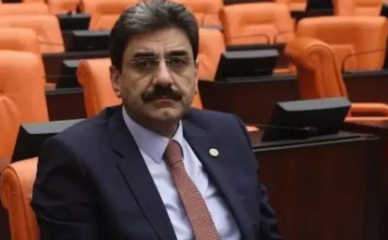 Şarkışla’ya Ulaşım İçin İki Önemli Yol Yatırımı