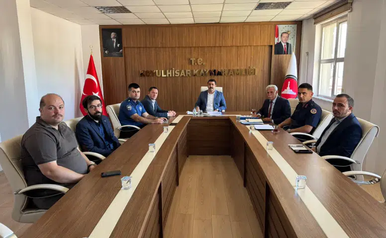 Koyulhisar’da Eğitim Güvenliği İçin Önemli Toplantı