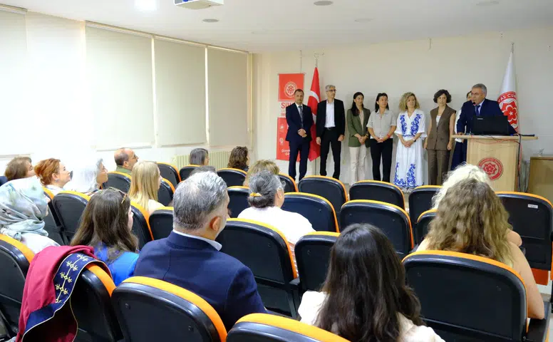 Sivas Cumhuriyet Üniversitesi Sağlık Hizmetleri MYO’da Akademik Kurul Toplantısı Gerçekleştirildi!