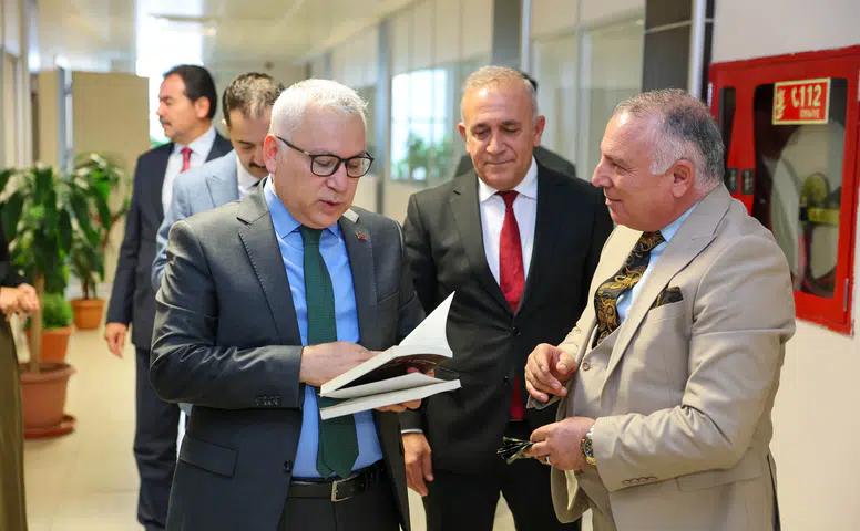 Sivas Valisi Şimşek’ten SGK İl Müdürü Türkoğlu’na Ziyaret