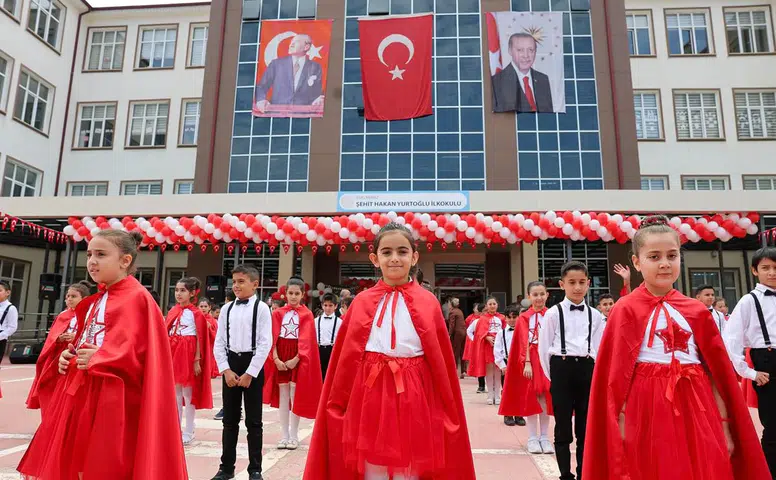 Vali Şimşek Açıkladı: Sivas’ta 18 Yeni Okul Hizmete Girdi