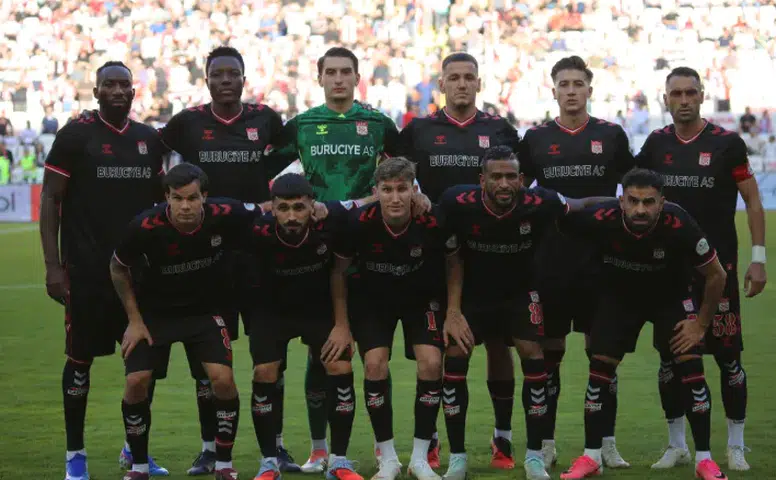 Sivasspor Evinde Kazanamıyor: 4 Maçın 4’ü de Beraberlikle Bitti