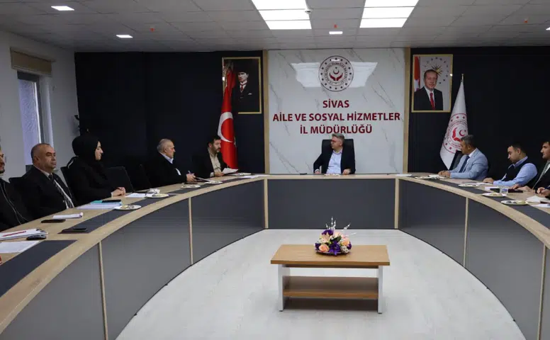Sivas’ta Sosyal Hizmet Merkezleri Değerlendirme Toplantısı