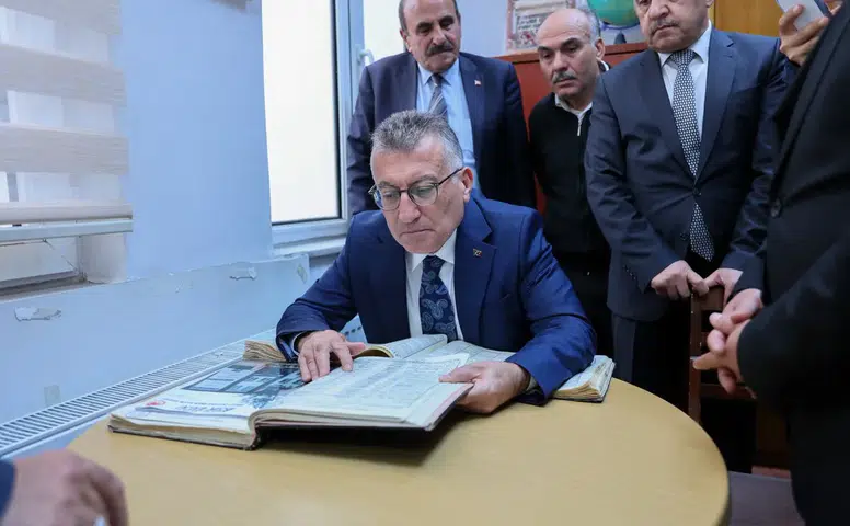 Abdullah Güler Yıllar Sonra Mezun Olduğu Okulu Ziyaret Etti
