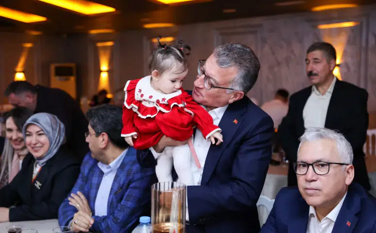 Abdullah Güler Sivas’ta İki Ayrı Düğüne Katıldı