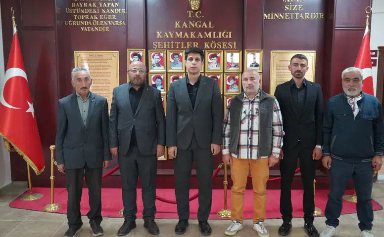 Kangal’da Muhtarlar Günü Dolayısıyla Kaymakam Yıldırım’a Ziyaret