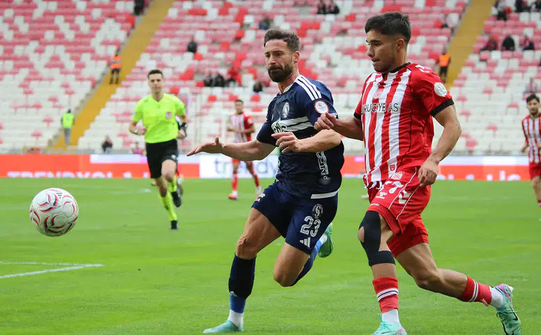 Sivasspor Evinde Puanı Kurtardı: Sarıyer Karşısında 1-1