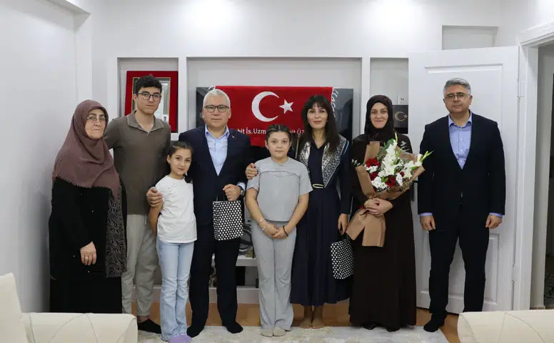 Sivas Valisi Yılmaz Şimşek’ten Şehit Ailelerine Ziyaret