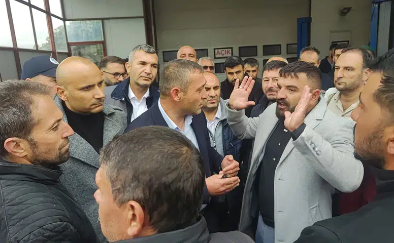 Şarkışla Sanayi Sitesi'nde Yıkım Gerginliği: Ekipler Durduruldu