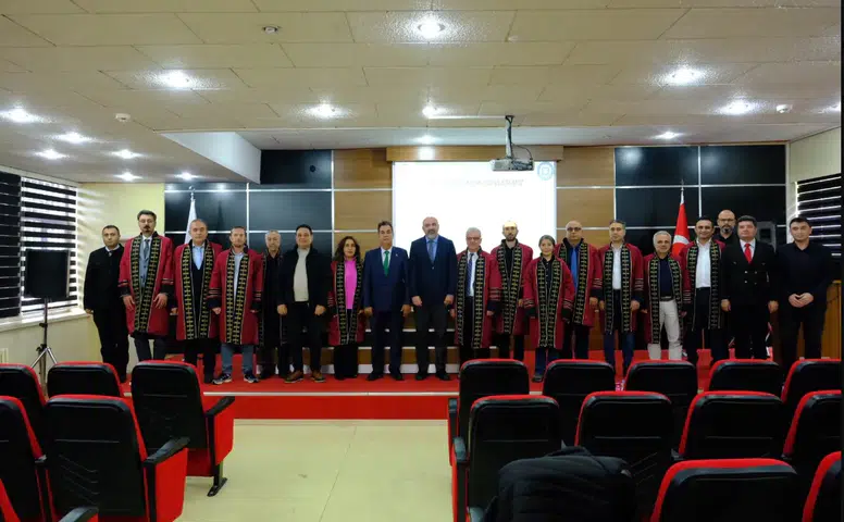 Sivas Cumhuriyet Üniversitesi Teknoloji Fakültesinde Akademik Kurul Toplantısı Yapıldı