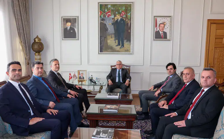 Sivas Valisi Yılmaz Şimşek, Bakanlık ve SGK Heyetini Kabul Etti