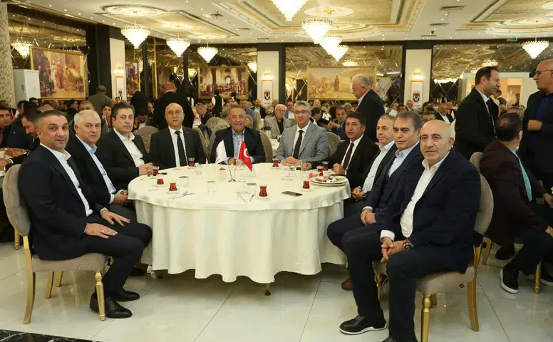 Zara Kaymakamı Malik Çalışır, Zara Vakfı Kurul Toplantısına Katıldı