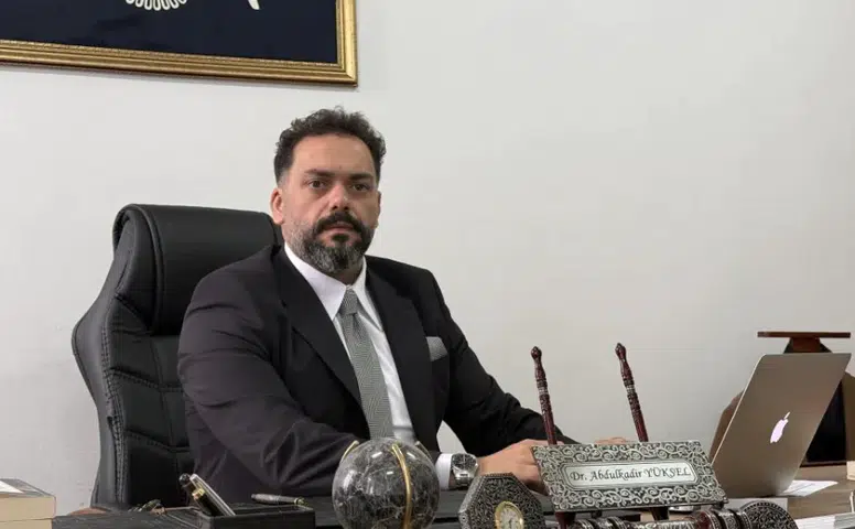 Sivas’ta Yapay Zekâ Uyarısı: 2030’a Kadar 92 Milyon İş Ortadan Kalkabilir