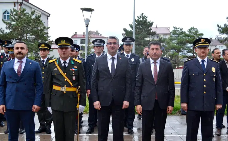 Cumhuriyet Bayramı Zara’da Anlamlı Bir Törenle Başladı!