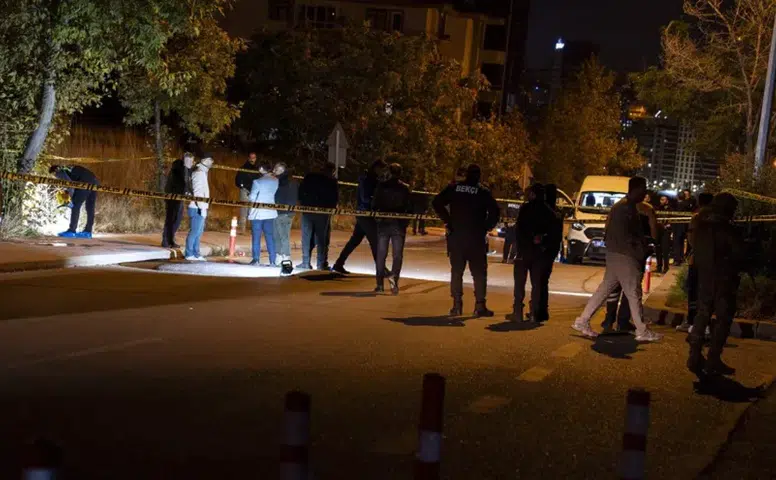 Ankara'da uygulama noktasında 1 polis memuru şehit oldu
