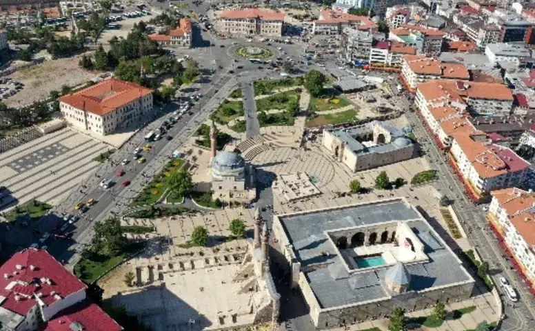 Sivas’ta Eylül Ayında Bin 139 Konut Satıldı