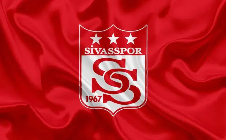 Sivasspor Ortada Kalmadı! Divanda Kaldı!