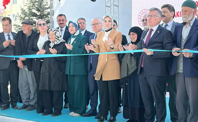 Göktaş: Büyüklerimiz Yolumuzu Aydınlatan Kılavuzlardır