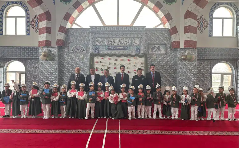 Ulaş’ta Miniklerin Kur’an Sevinci...