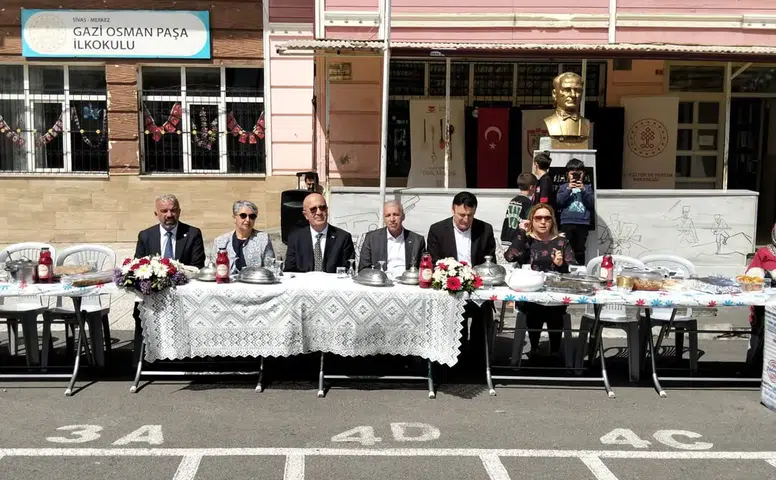 Sivas’ta Geleneksel Lezzetler Aynı Sofrada Buluştu