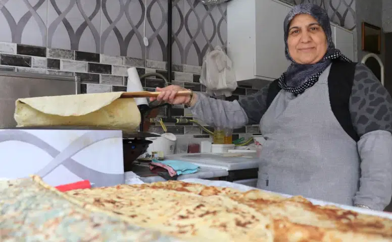 Sivas’ta 10 Çocuk Annesi Gülhan Şimşek’in Hayat Mücadelesi İlham Veriyor
