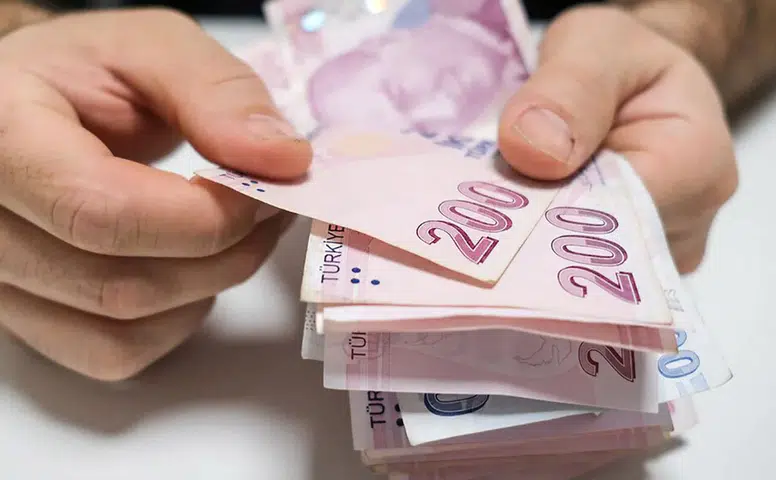 Emekliye Çifte Ödeme! Maaş ve İkramiye Tarihleri Açıklandı