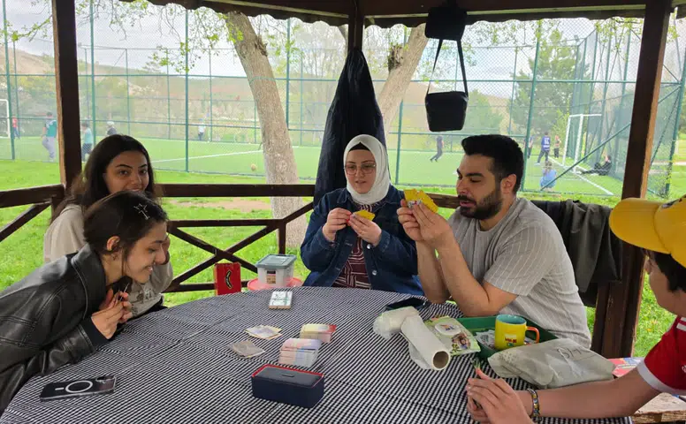 Sivas’ta Piknik Sezonu Açıldı: Mesire Alanları Doldu