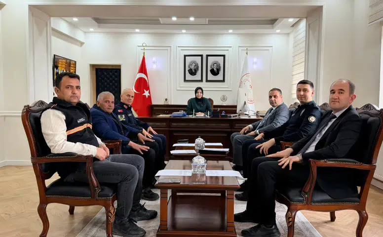 Akıncılar’da Trafik Güvenliği İçin İlçe Trafik Komisyonu Toplantısı Yapıldı