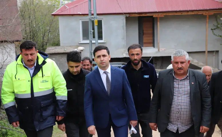 Suşehri Kaymakamı Mahmut Fazıl Yıldız Güngören Köyü’nü Ziyaret Etti