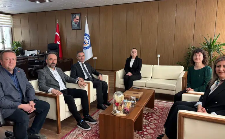 Sivas Cumhuriyet Üniversitesi’nde “COP31 ve Türkiye’nin İklim Politikaları” Paneli Gerçekleştirildi