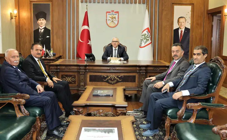Sivas Valiliği’nde Sivasspor Divan Heyeti Ziyareti