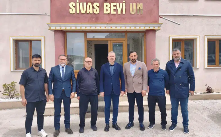 Başkan Uzun’dan Sivas Ticaret Borsası’na Ziyaret