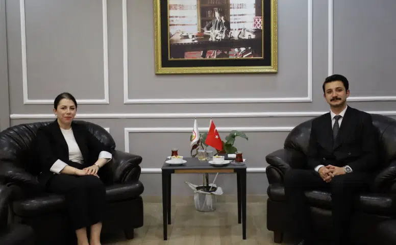 Hafik Kaymakamı Çaldağı’ndan Koyulhisar Kaymakamı Kukuş’a Nezaket Ziyareti