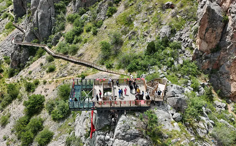 Kazankaya Kanyonu Doğasıyla Ziyaretçileri Büyüledi