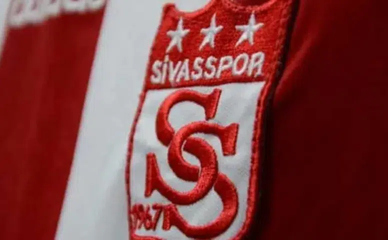 Genel Kurul sonrası Sivasspor için 30 kişilik liste belirlendi! İşte ayrıntılar!