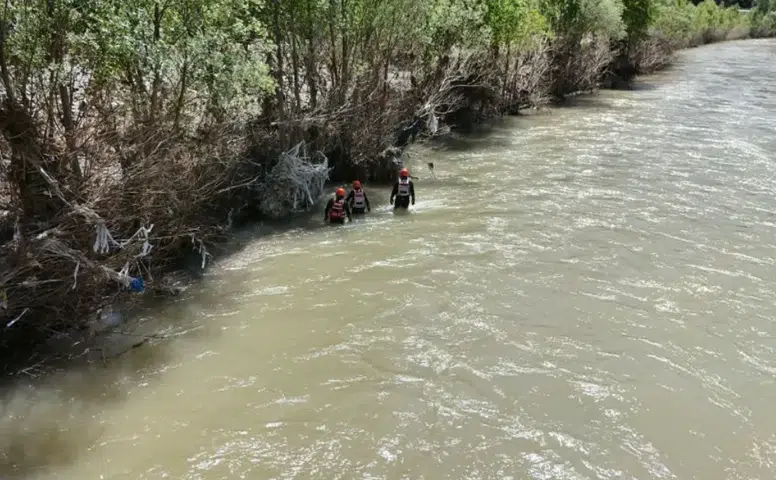 Koyulhisar’da Kelkit Çayı’nda Kayıp Kız İçin 24 Gündür Süren Arama Çalışmaları Devam Ediyor
