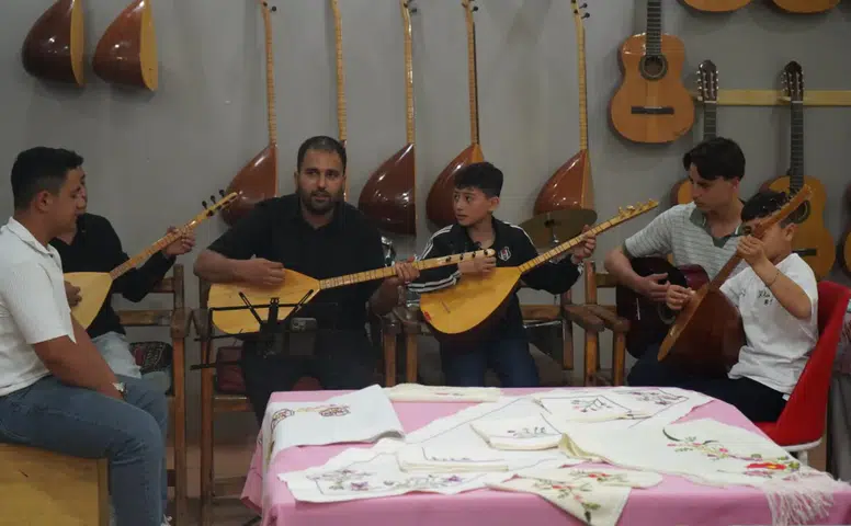 Kangal’da Hayat Boyu Öğrenme Haftası Sergisine Yoğun İlgi