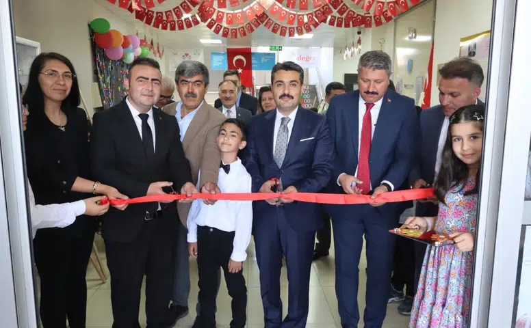 Sivas’ta Eğitim Yılı Coşkuyla Taçlandı