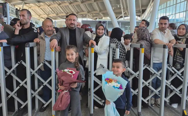 Hac Görevini Tamamlayan Sivaslılar Yurda Döndü