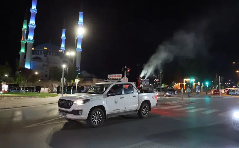 Sivas’ta Kene ve Sivrisineklere Karşı Yoğun İlaçlama Çalışması
