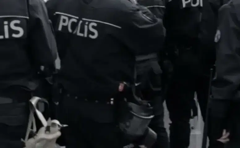 Sivas’ta 7. Kattan Düşen Kişi Hayatını Kaybetti!