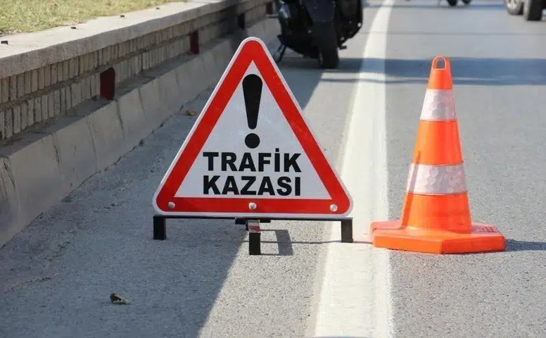Sivas’ta Trafik Kazası! 5 Kişi Yaralandı!