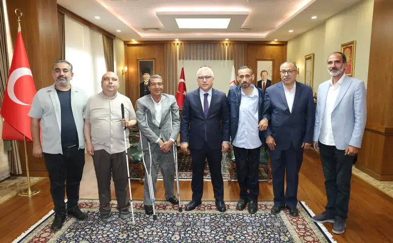 Sivas Valisi Şimşek’e Engelli ve Gazi Derneklerinden Ziyaret