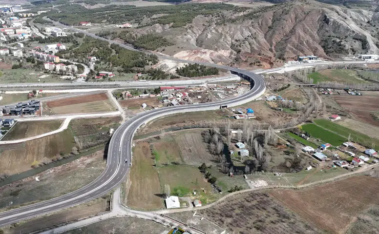 Sivas’ta Yeni Hastaneye Ulaşımı Kolaylaştıracak Bağlantı Yolu İçin Önemli Adım