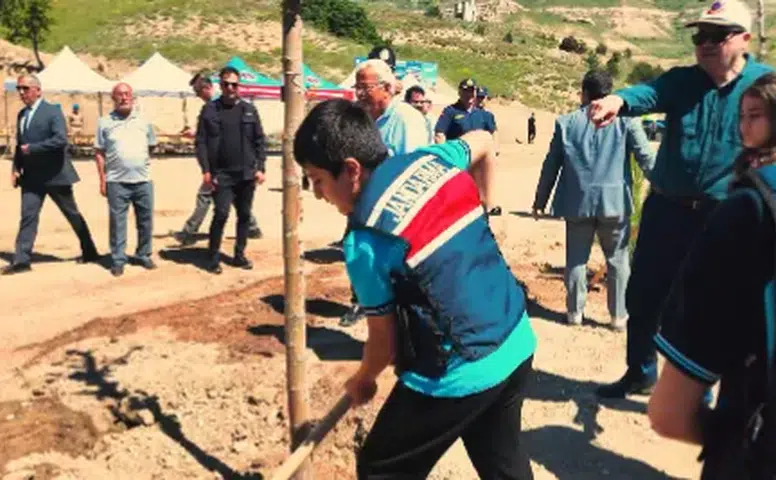Sivas’ta Jandarma’dan 187. Yıl Dönümünde Anlamlı Fidan Dikim Etkinliği