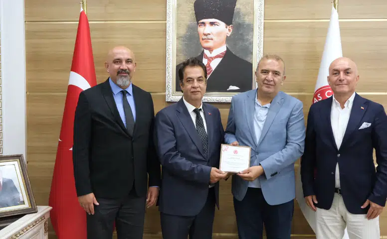 Özdemir Yalçın, Rektör Danışmanlığı Görevinden Ayrıldı