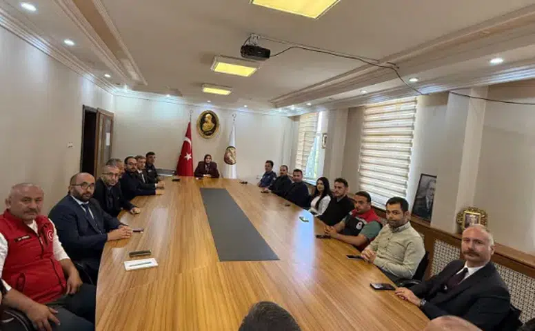 Kaymakam Bayalan'dan Kurum Amirlerine Veda Buluşması