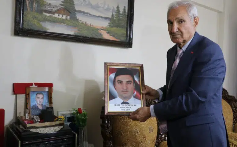 Sivas'ta Şehit Oğlunun Anısını 14 Bin Kitapla Yaşatacak